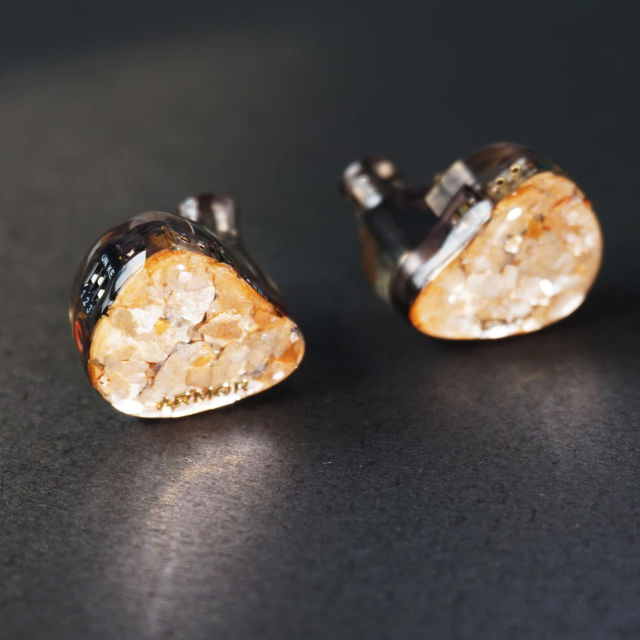 使用少　TANSIO MIRAI tsmr ARMOR　有線イヤホン TSMR Armor